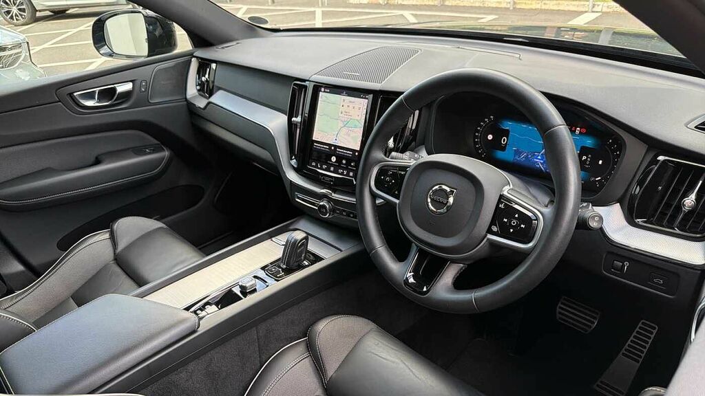 Volvo XC60 B5 P R-design Blue #4