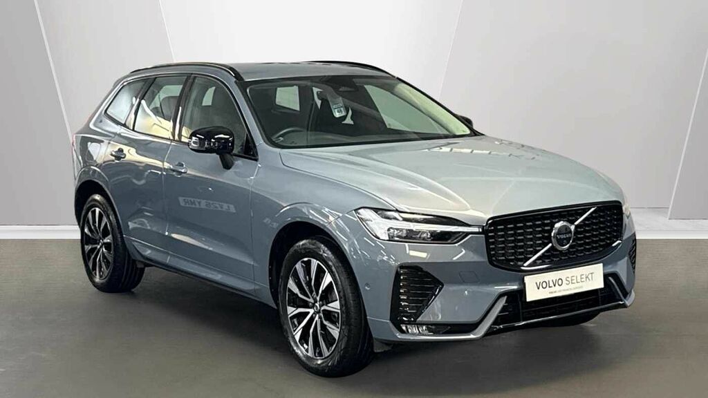 Volvo XC60 B5 P Awd Plus Dark Grey