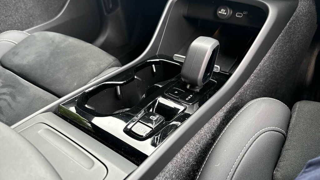 Volvo XC40 2.0 B4 Mhev Ultra Black Edition Dct Euro 6 S #23