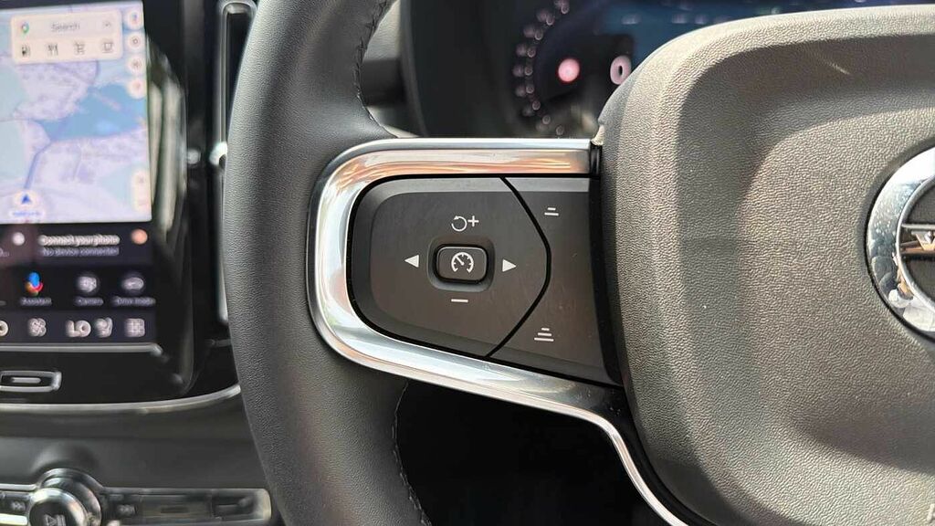 Volvo XC40 Ultra, B4 Mild Hybrid, Dark White #19