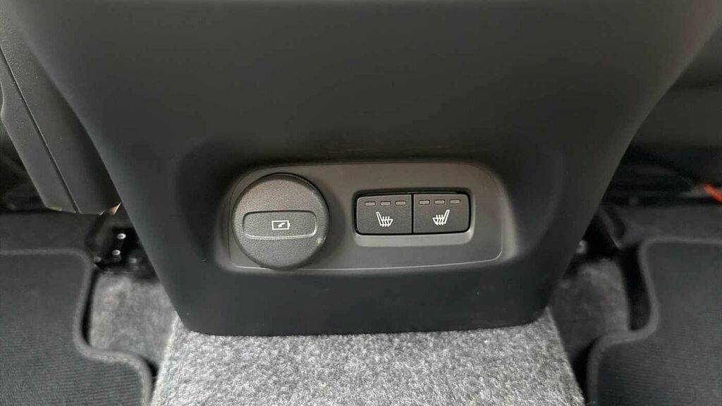 Volvo XC40 Ultra, B4 Mild Hybrid, Dark White #39