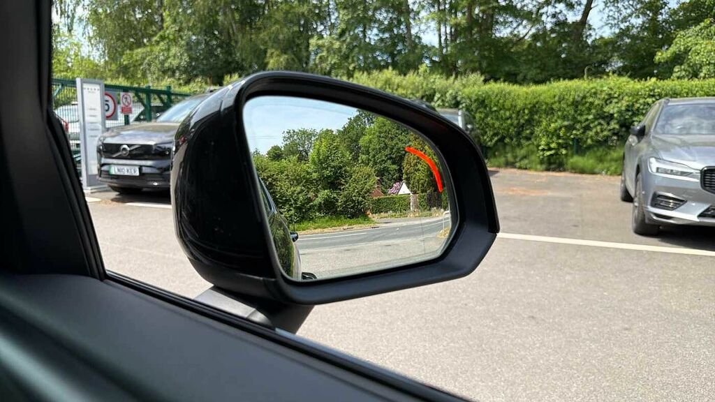 Volvo XC40 Ultra, B4 Mild Hybrid, Dark White #29