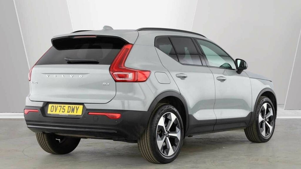 Volvo XC40 Plus, B4 Mild Hybrid, Dark Grey #3