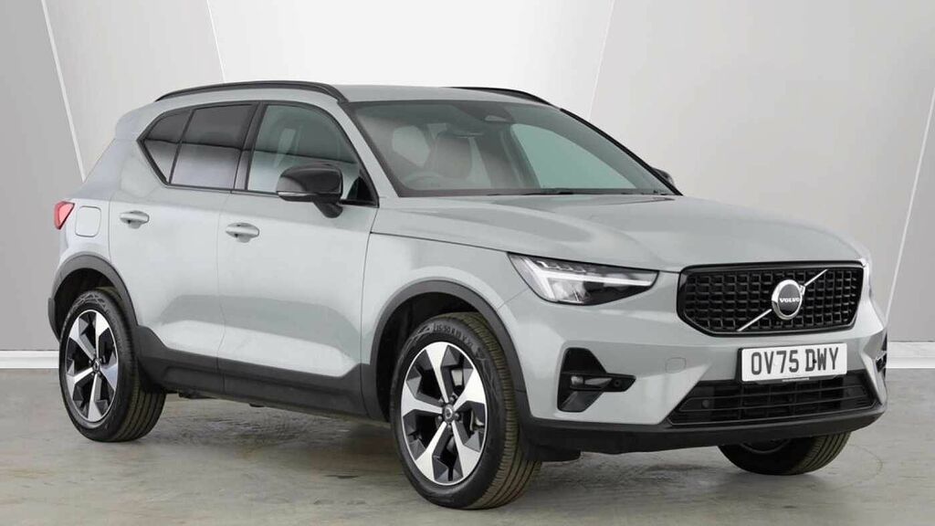 Volvo XC40 Plus, B4 Mild Hybrid, Dark Grey