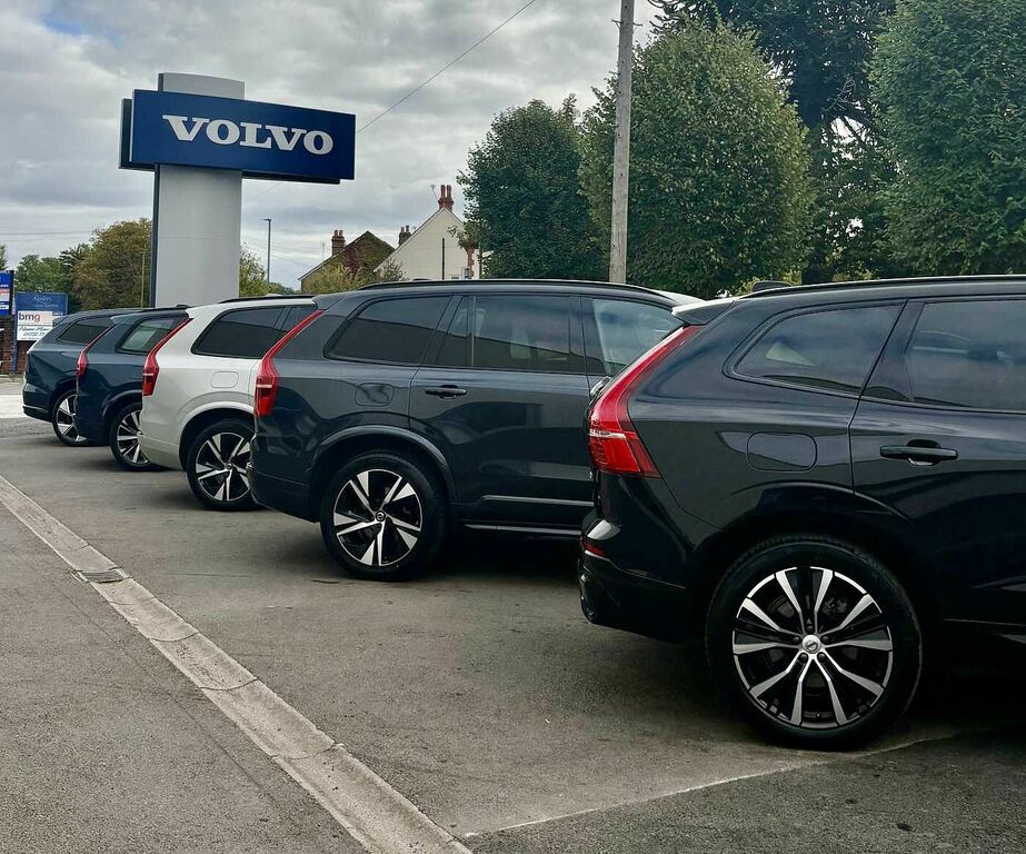 Volvo EX40 Plus, Single Motor Extended Range, LG26FTK Black #3