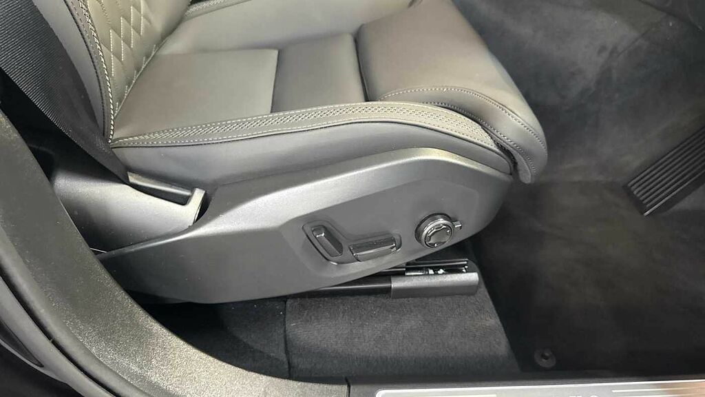 Volvo XC90 Ultra, B5 Awd Mild Hybrid, Dark, 7 Seats Black #28