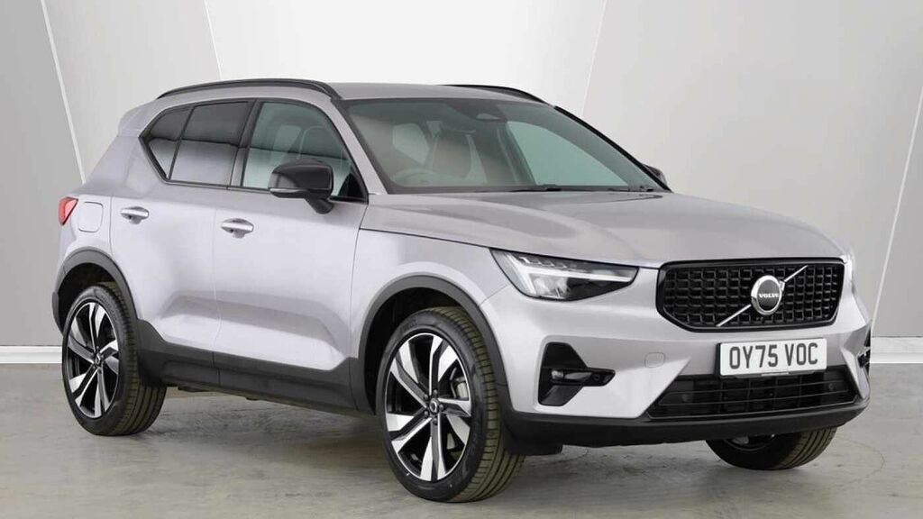 Volvo XC40 Plus, B4 Mild Hybrid, Dark Silver