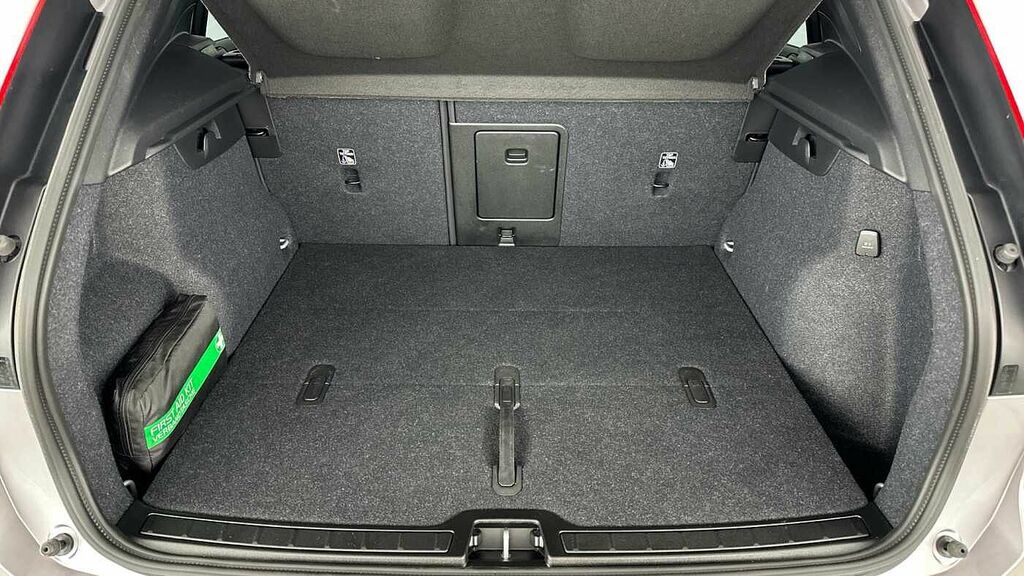 Volvo XC40 Black Edition Ultra, B4 Mild Hybrid, Black #14