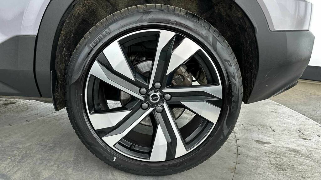 Volvo XC40 Black Edition Ultra, B4 Mild Hybrid, Black #16