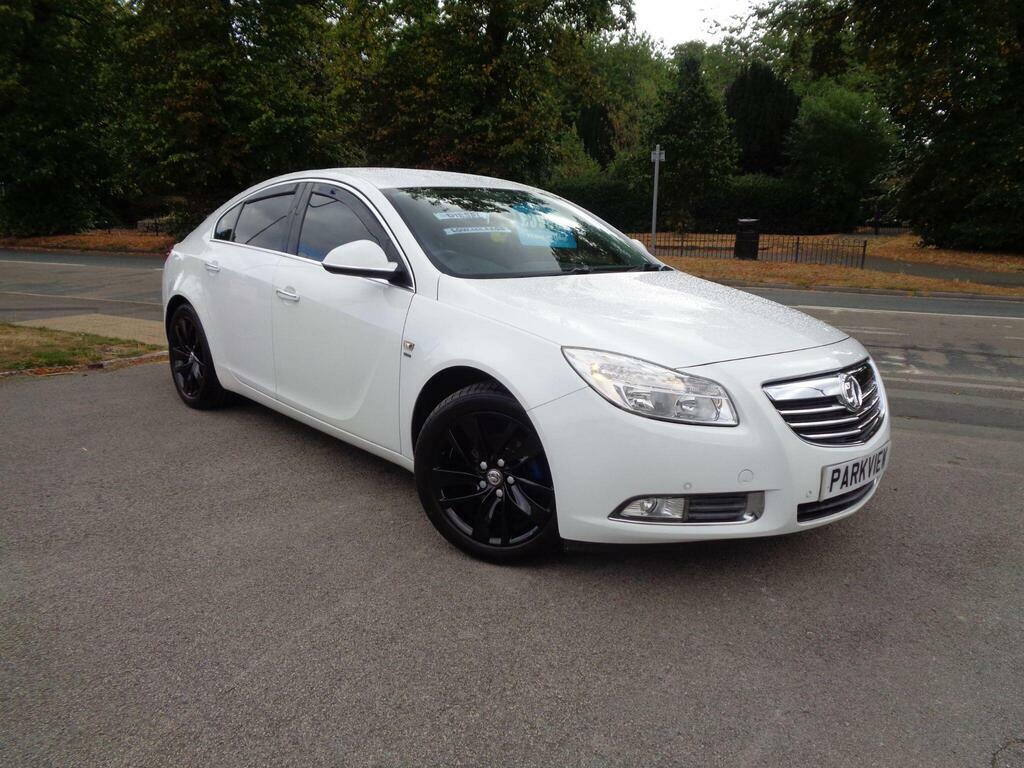 Vauxhall Insignia 2.0 Cdti Ecoflex Sri Nav Euro 5 S S White