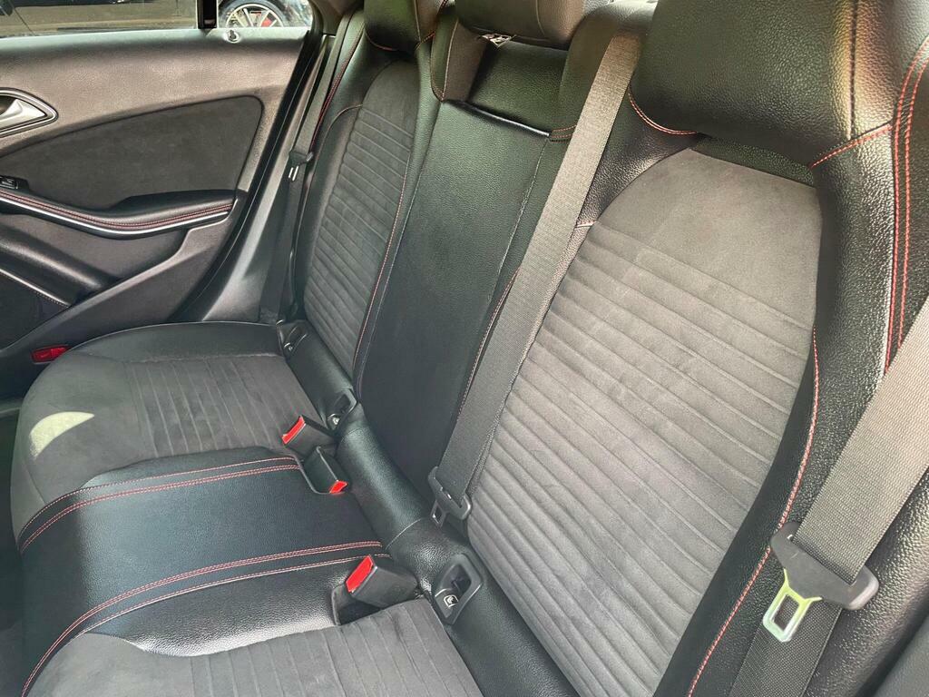 Mercedes-Benz CLA Class 2.1 Cla 200 D Sport 134 Bhp Blue #16