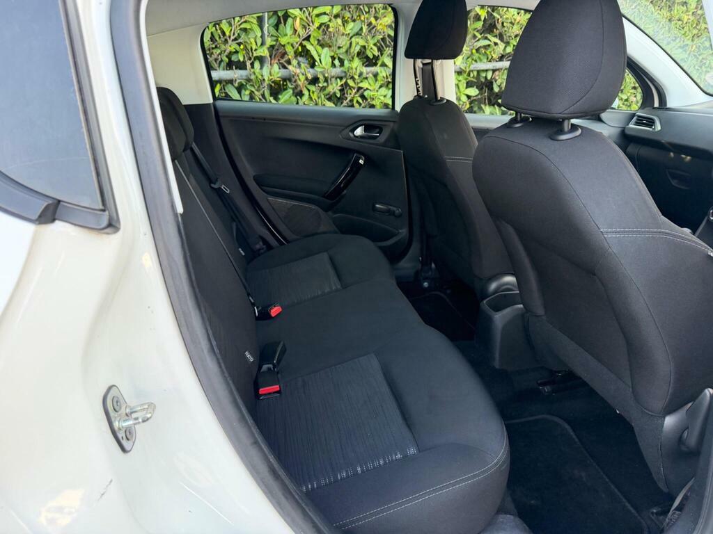 Peugeot 208 1.0 Puretech Access A C Euro 6 White #5