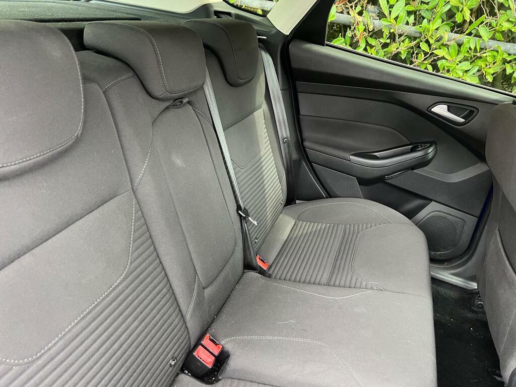 Ford Focus 1.0T 125 Zetec 20 Pounds Road Tax Black #4