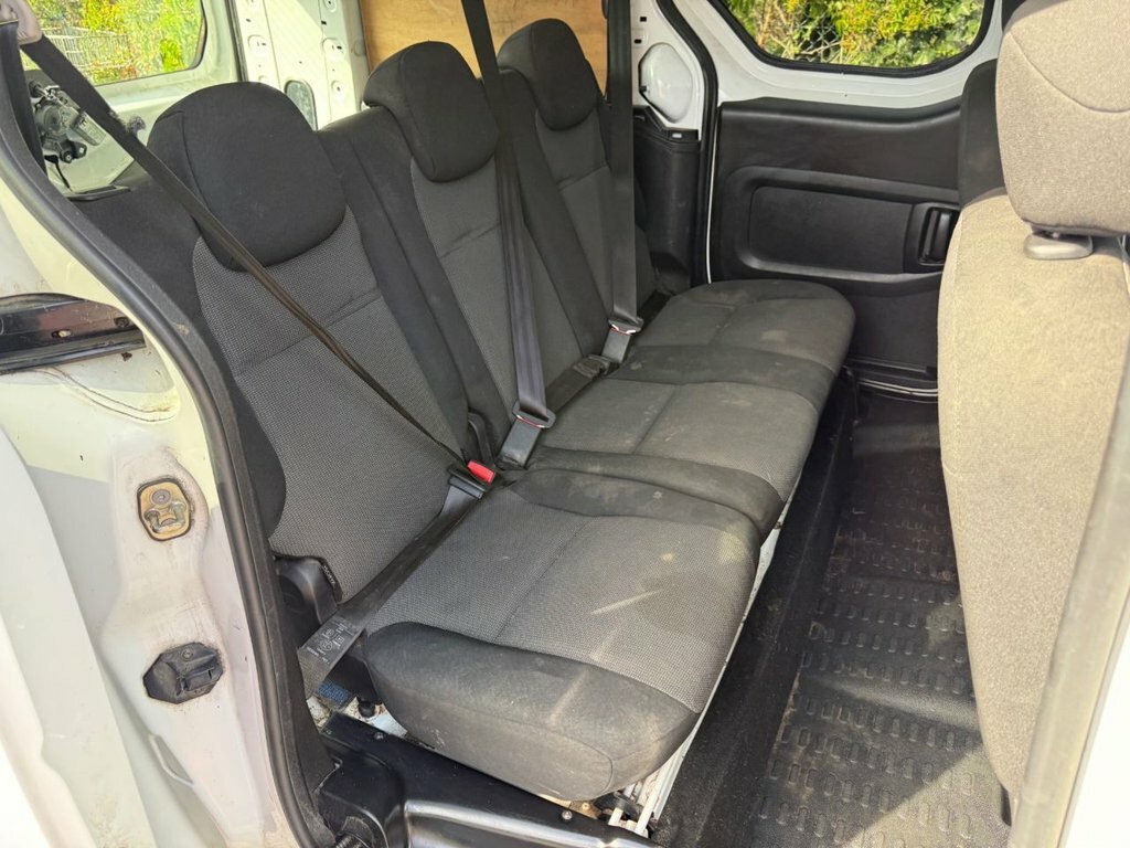 Peugeot Partner 1.6 Bluehdi 651 Professional U1324 Ulez White #9