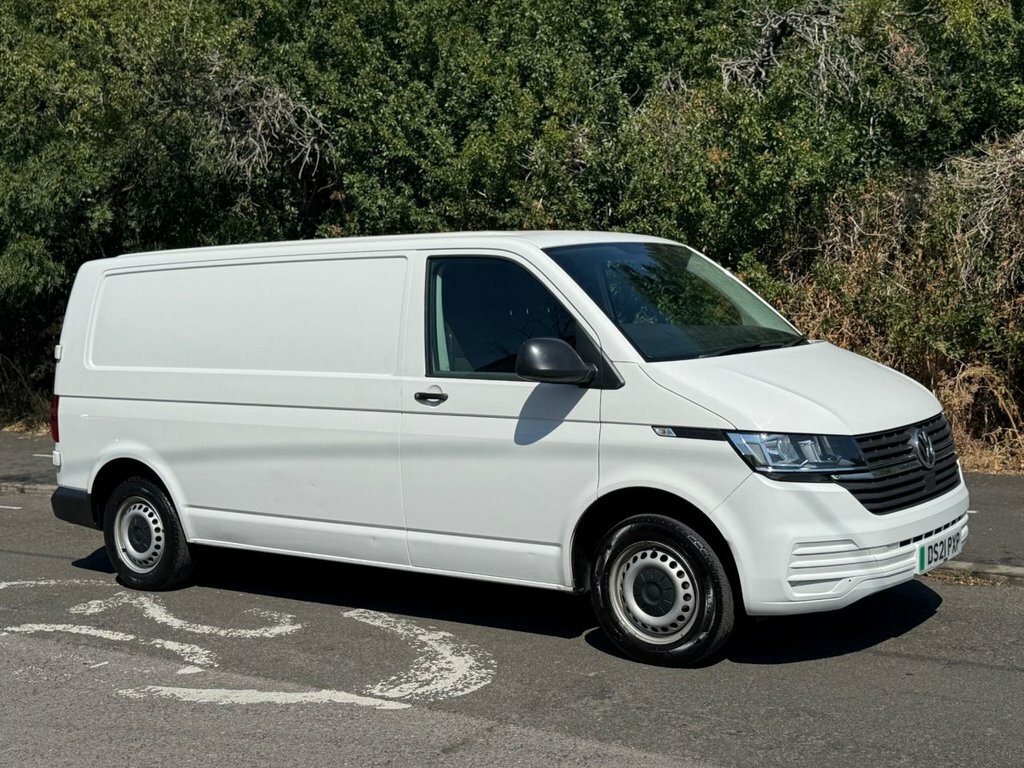 Volkswagen E-Transporter Mpv White #4