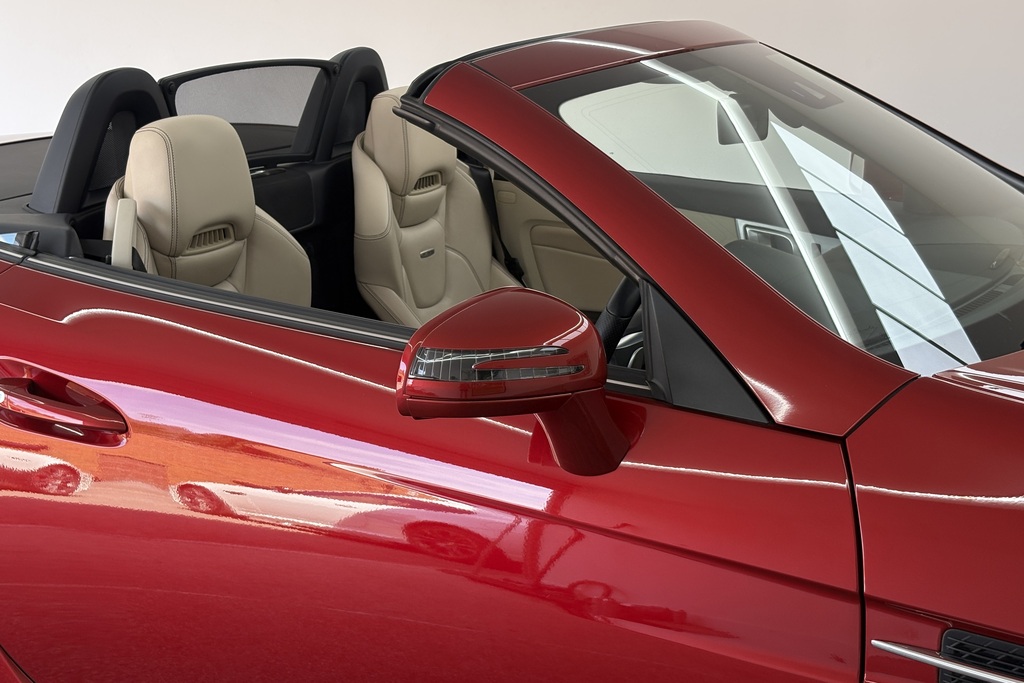 Mercedes-Benz SLK 5.5 V8 Amg Convertible Red #2