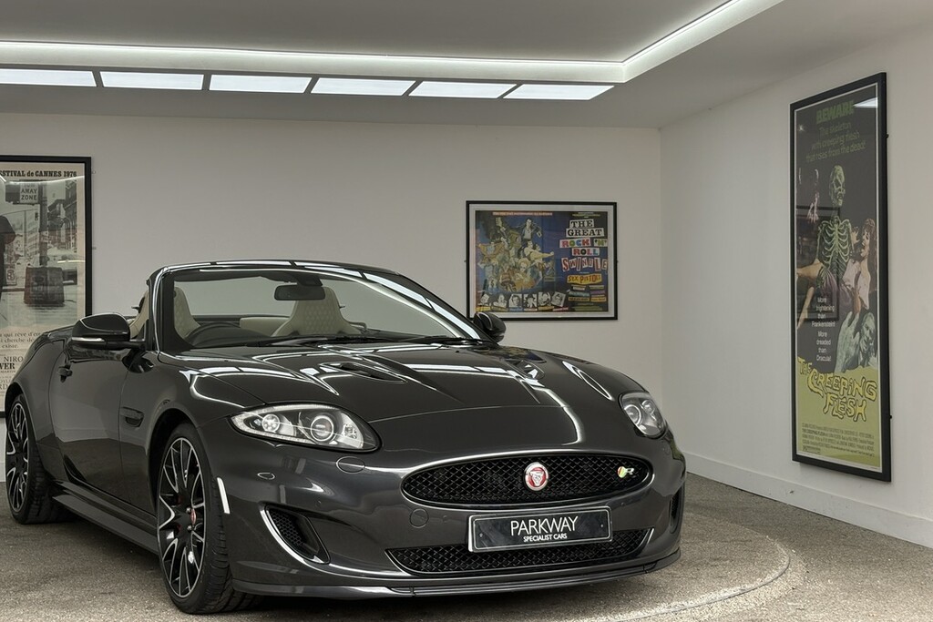 Jaguar XK Dynamic-r Convertible Grey