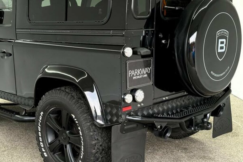 Land Rover Defender 110 2.2 Tdci Xs Utility Wagon 4Wd Mwb Euro 5 U465 Black #13