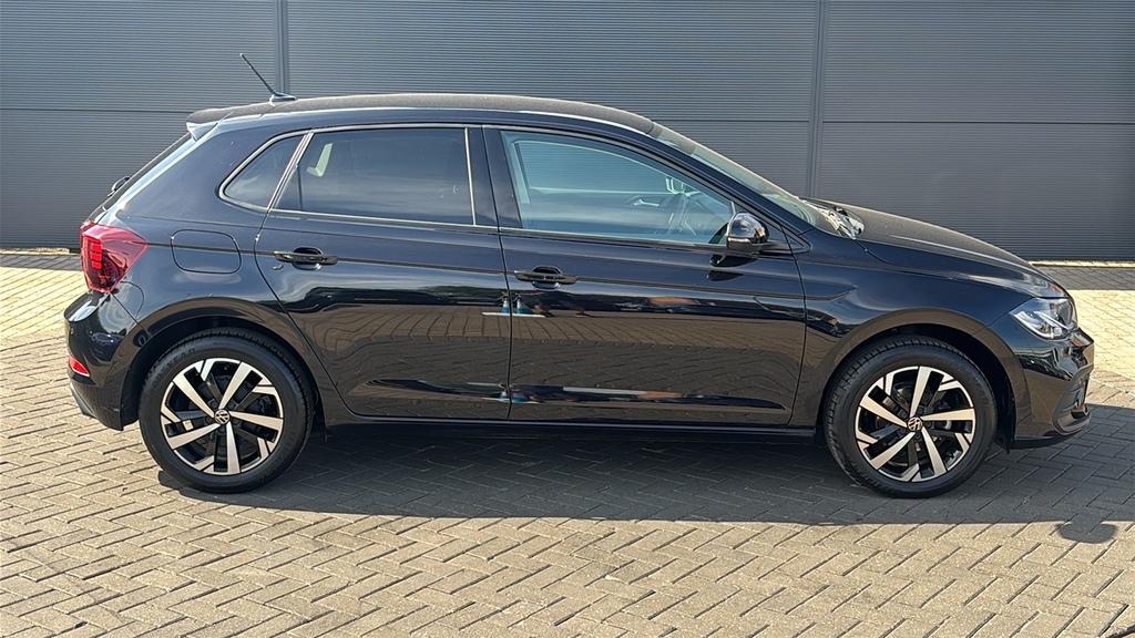 Volkswagen Polo 1.0 Tsi Match 95 Ps FN75KTD Black #4