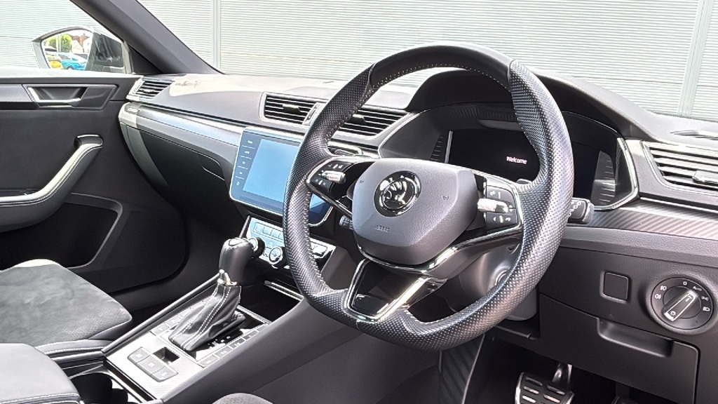 Skoda Superb 1.4 Tsi Iv Sport Line Plus Dsg 218 Ps Black #6