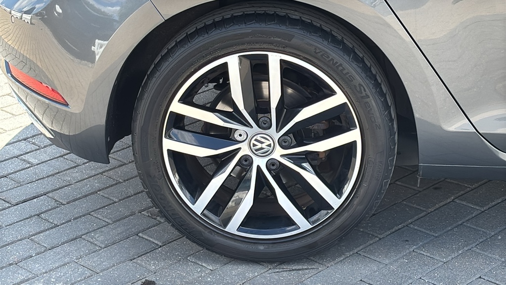 Volkswagen Golf 2.0 Tdi Gt Edition Dsg 150 Ps Grey #5