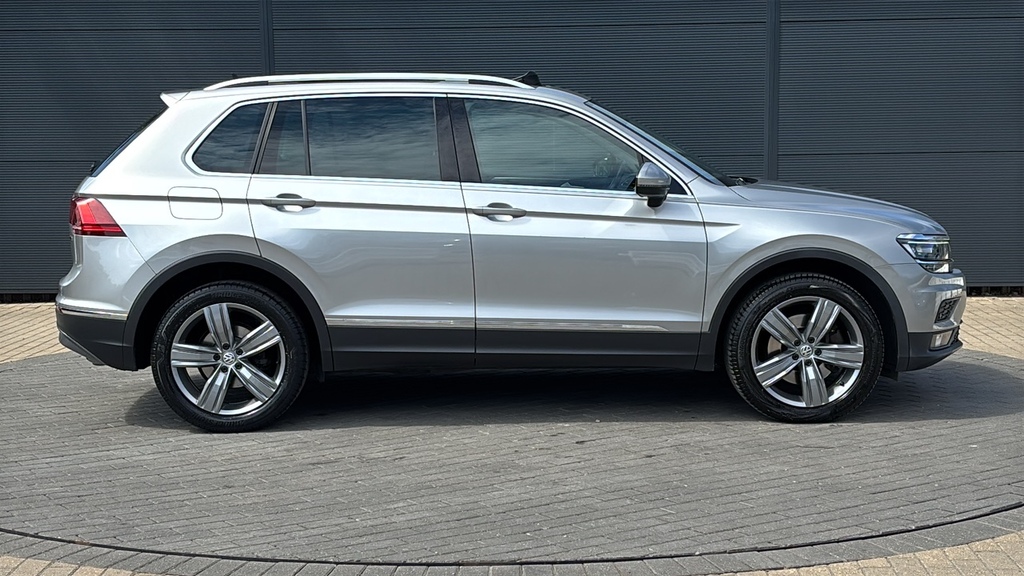 Volkswagen Tiguan 2.0 Tdi 190 4Motion Sel Dsg 190 Ps Silver #4