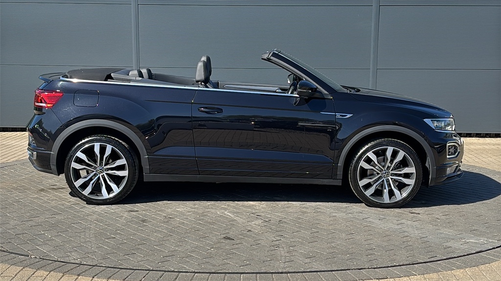 Volkswagen T-Roc 1.5 Tsi R-line Dsg 0 Ps Black #4