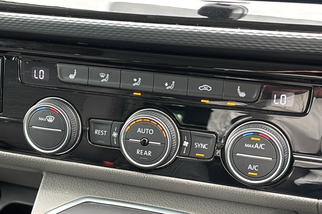 Volkswagen California Mpv Grey #21