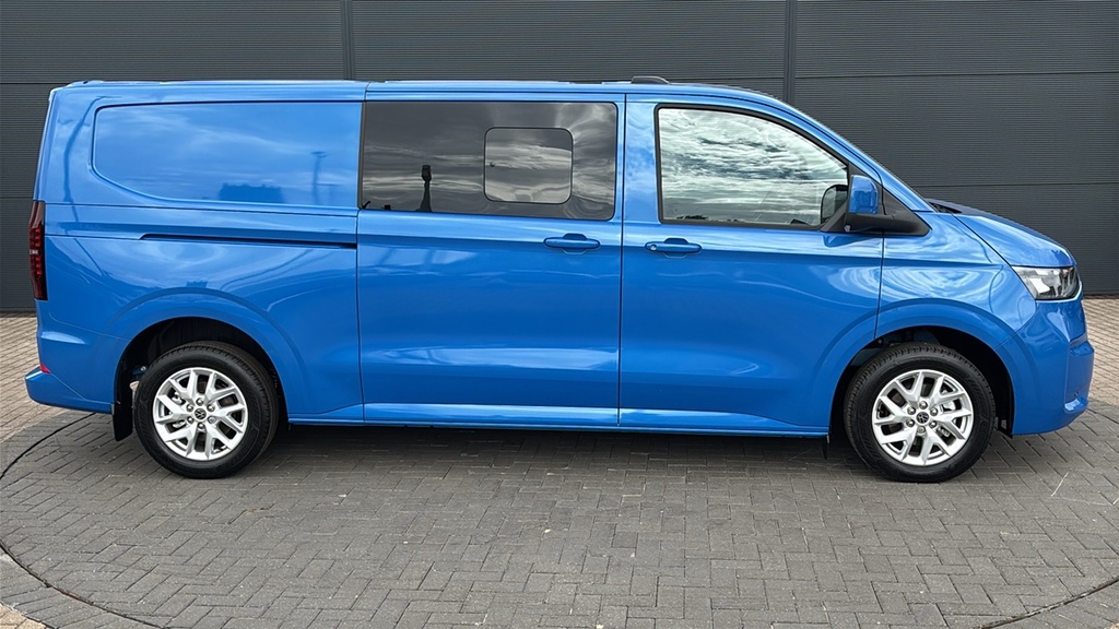 Volkswagen Transporter 2.0 Tdi 150 Commerce Pro Kombi Van 150 Ps Blue #4