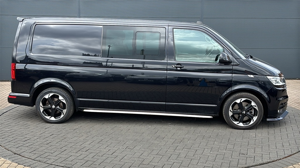 Volkswagen Transporter 2.0 Bitdi 199 Highline Kombi Van Dsg 199 Ps Black #4