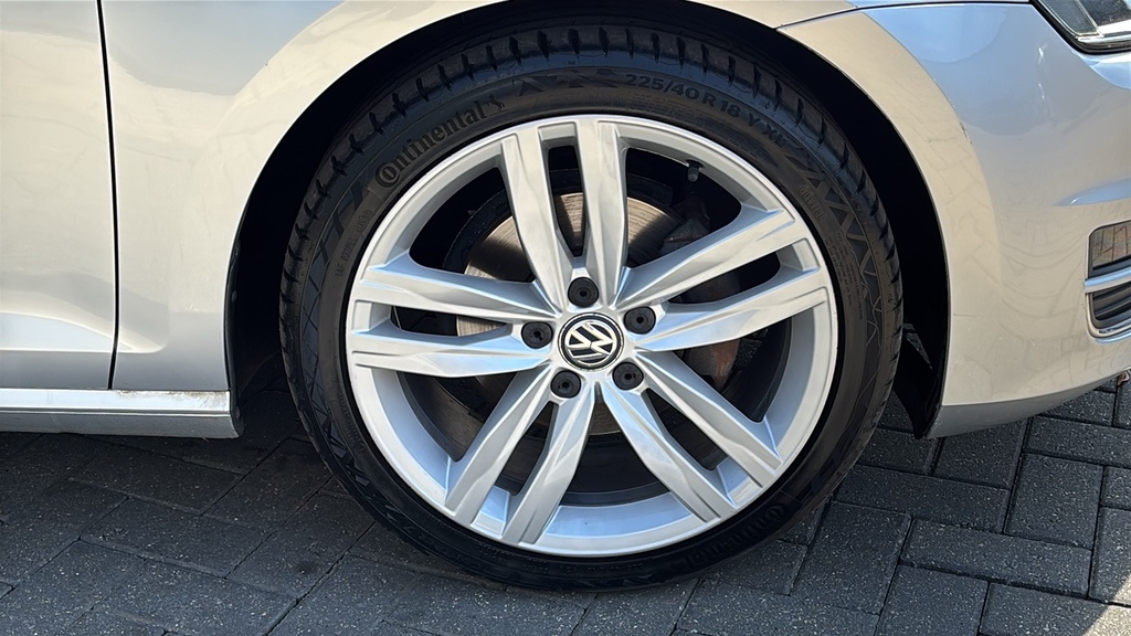 Volkswagen Golf 1.6 Tdi 110 Gt Edition Dsg 110 Ps Silver #5