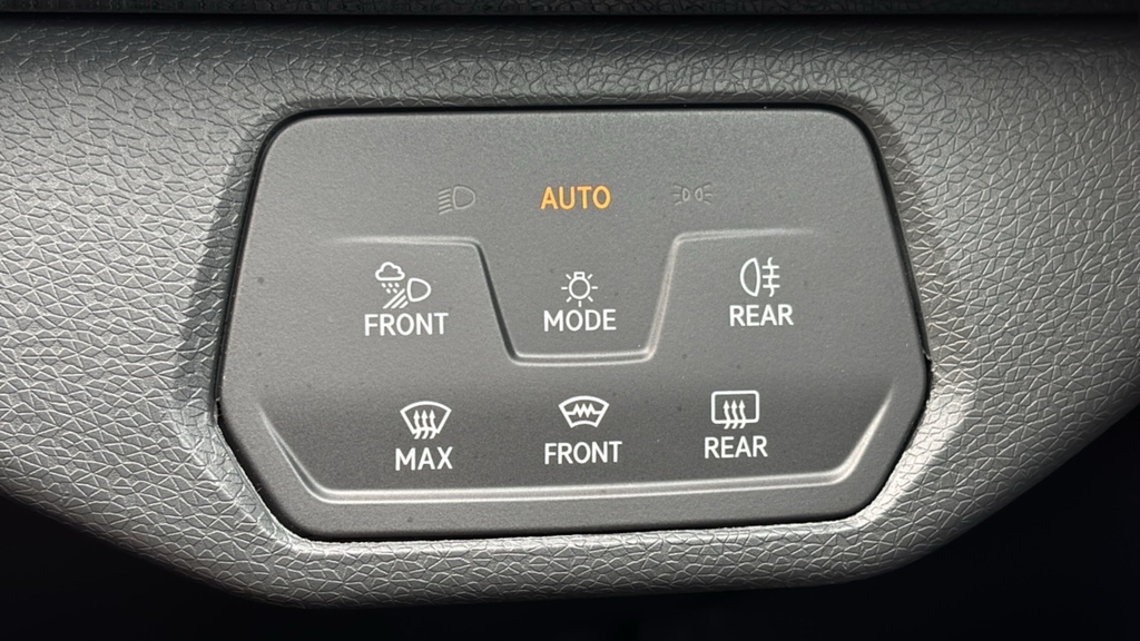 Volkswagen ID.5 210Kw Match Pro 77Kwh Red #26