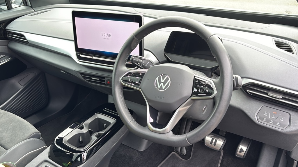 Volkswagen ID.5 210Kw Black Edition Pro 77Kwh 286 Ps White #6