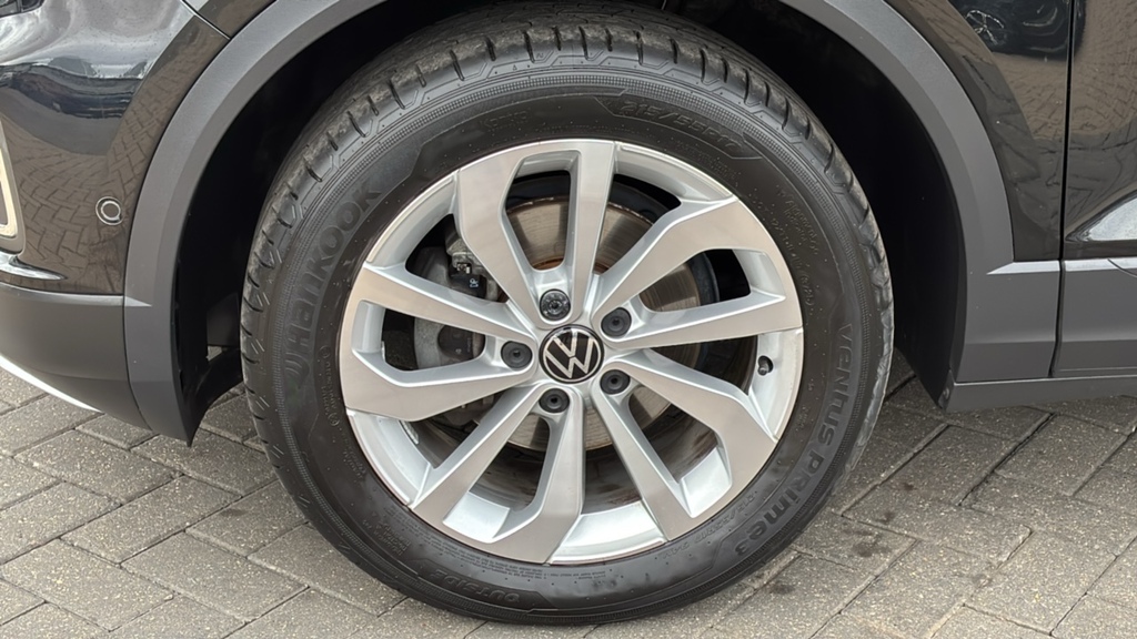 Volkswagen T-Roc 1.5 Tsi Match 150 Ps Black #5