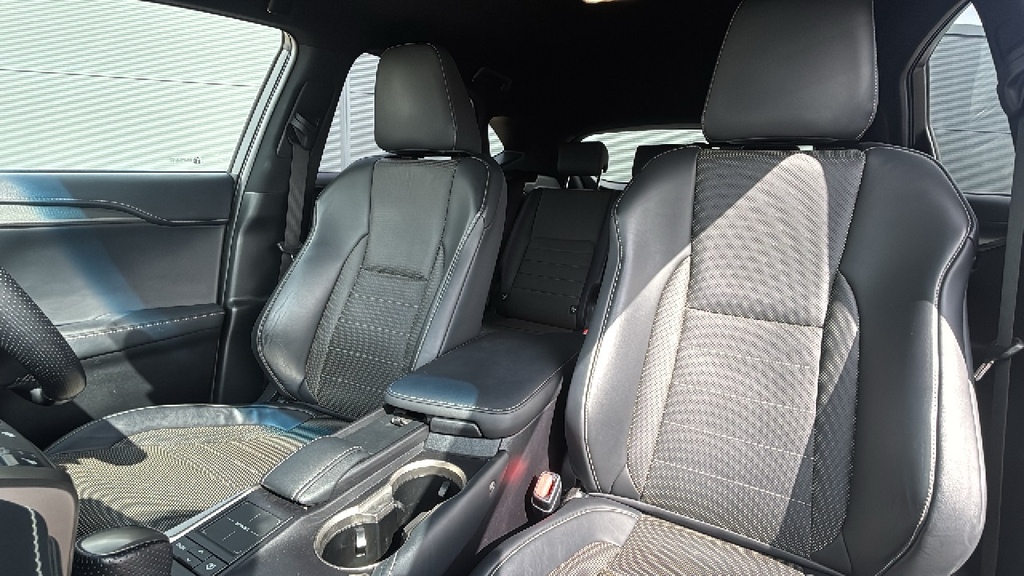 Lexus NX 300H 2.5 F-sport Cvt White #13