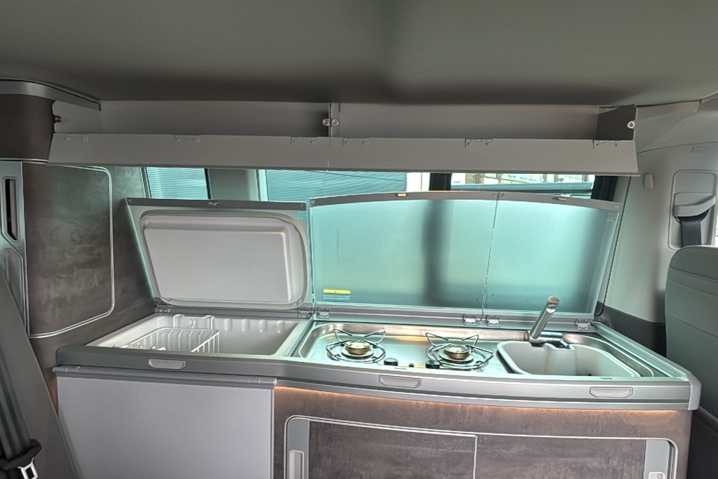 Volkswagen California Mpv Grey #22