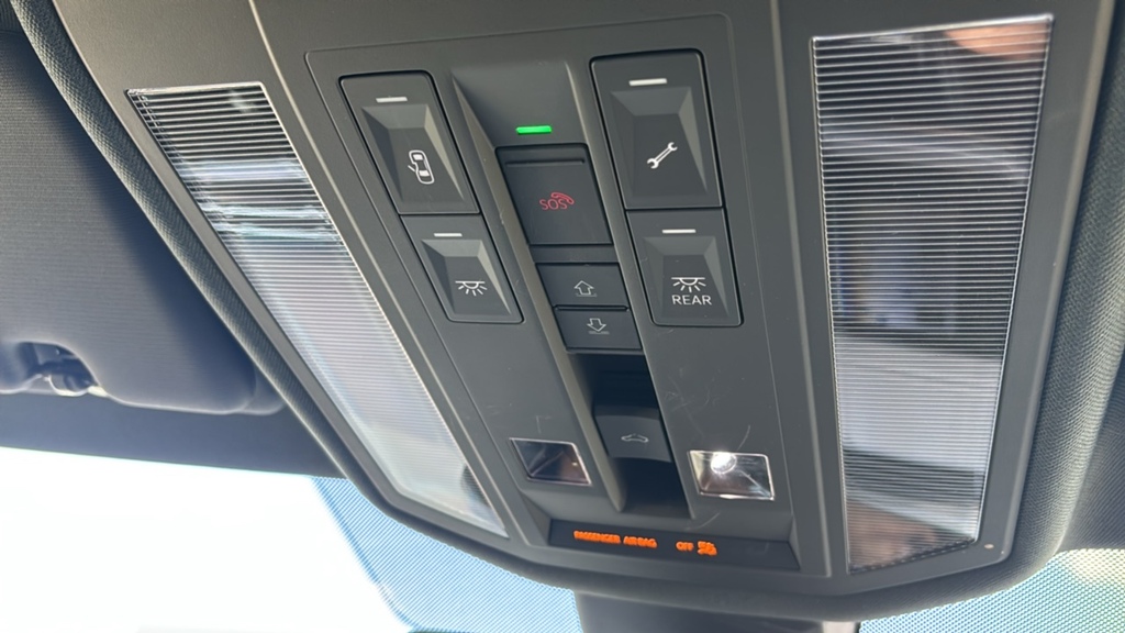 Volkswagen Touareg Tsi Ehybrid 4Motion Tip Elegance Black #11
