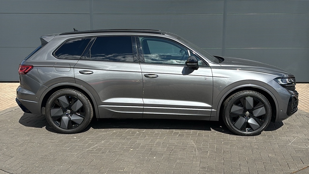 Volkswagen Touareg 3.0 V6 Tdi 4Motion 286 Black Edition Tip Grey #4