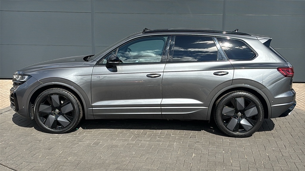 Volkswagen Touareg Tsi Ehybrid 4Motion Tip Elegance Black #16
