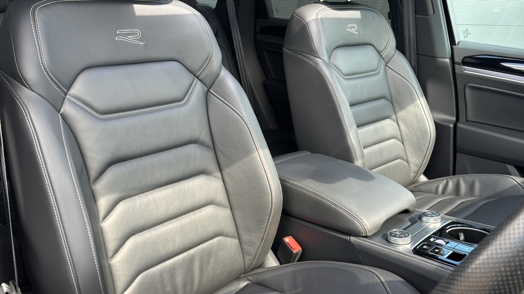 Volkswagen Touareg Tsi Ehybrid 4Motion Tip Elegance Black #9