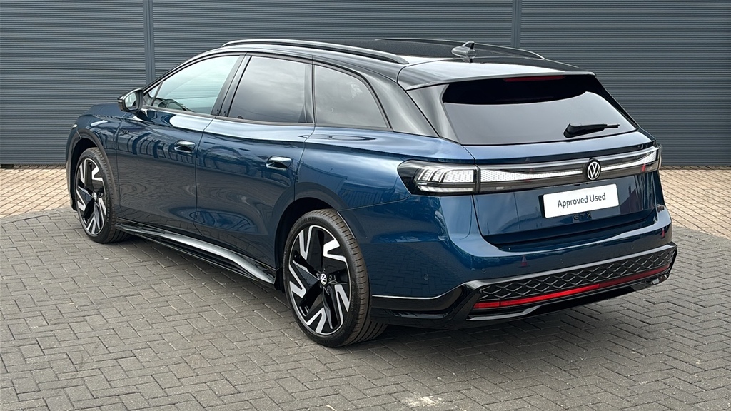 Volkswagen ID.7 250Kw 4Motion Gtx Plus 86Kwh 340 Ps Black #3