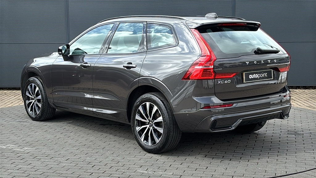 Volvo XC60 2.0 B4d Plus Dark Awd Geartronic 197 Ps Grey #3