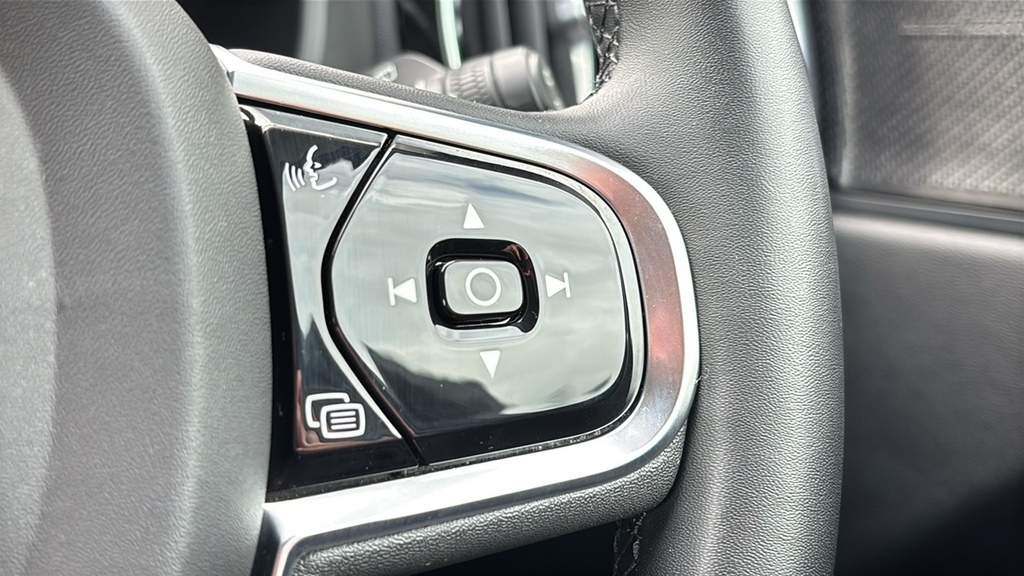 Volvo XC60 2.0 T8 455 Recharge Phev R Design Pro Awd Black #28