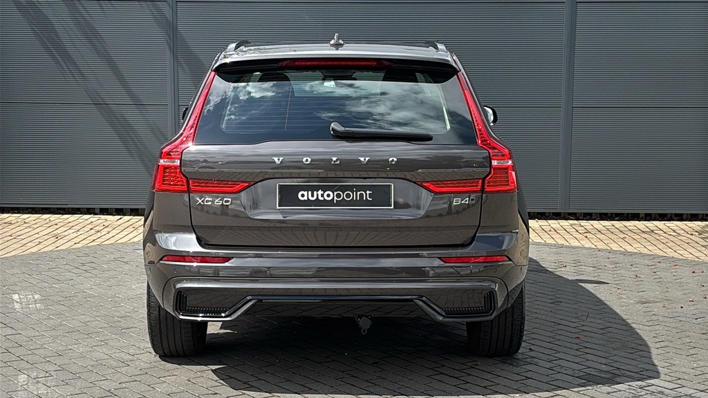 Volvo XC60 2.0 T8 455 Recharge Phev R Design Pro Awd Black #9