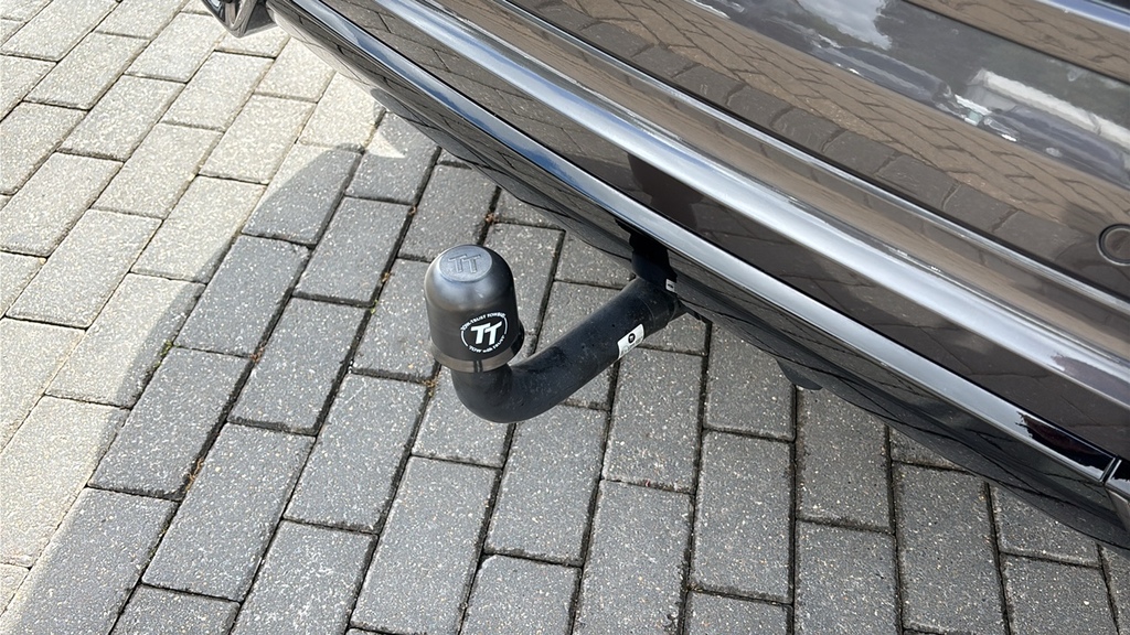 Volvo XC60 2.0 T8 455 Recharge Phev R Design Pro Awd Black #18