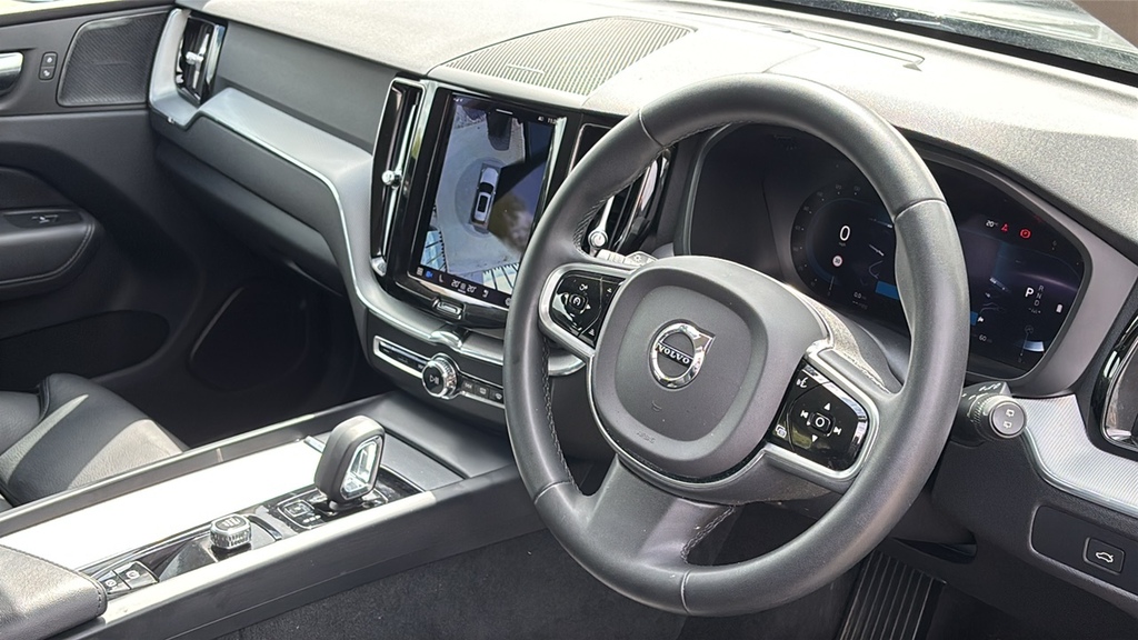 Volvo XC60 2.0 B4d Plus Dark Awd Geartronic 197 Ps Grey #6