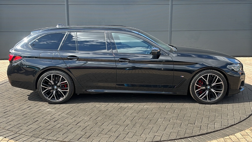 BMW 5 Series 520D Mht M Sport Step Pro Pack 190 Ps Black #4