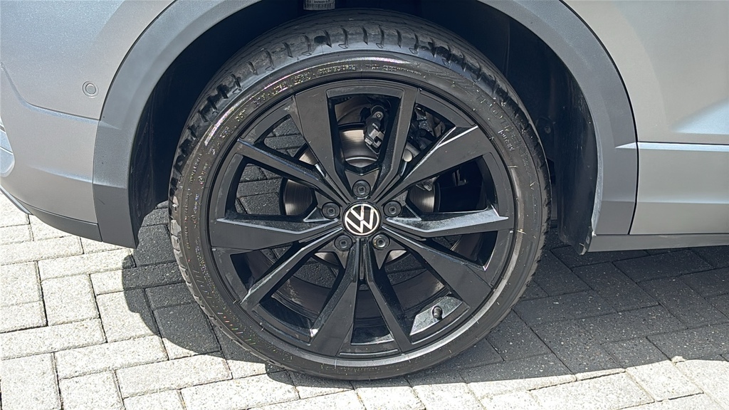 Volkswagen T-Roc 1.5 Tsi Black Edition Plus Dsg 150 Ps Grey #5