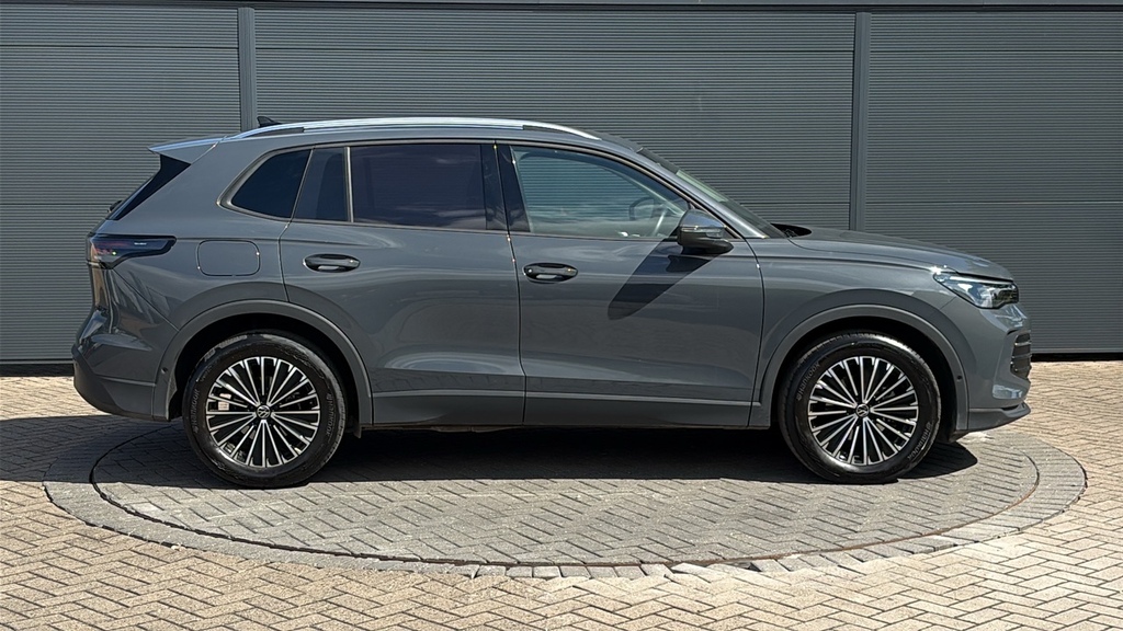 Volkswagen Tiguan 1.5 Etsi 150 Match Dsg 0 Ps Grey #4