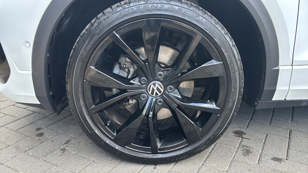 Volkswagen T-Roc 1.5 Tsi Black Edition Dsg 150 Ps Black #5